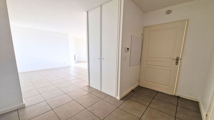 Ma-Cabane - Location Appartement COUBLEVIE, 47 m²