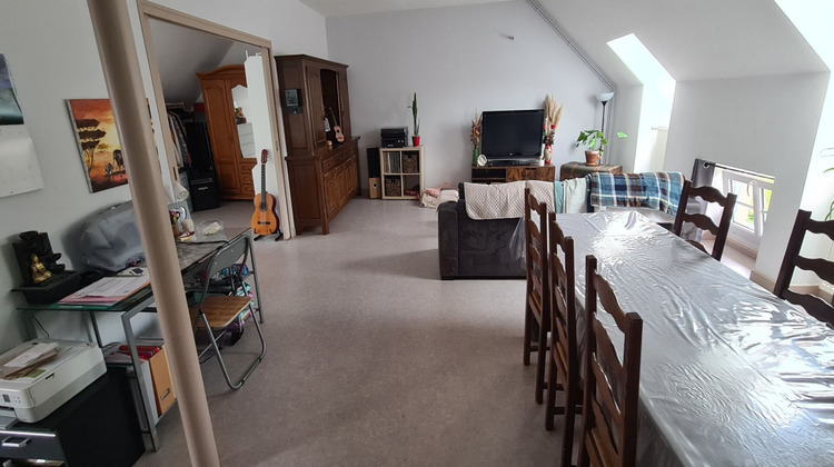 Ma-Cabane - Location Appartement COUCHEY, 64 m²