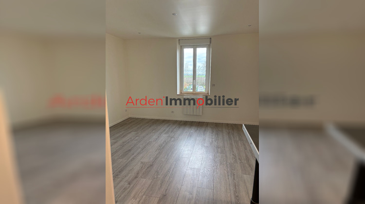 Ma-Cabane - Location Appartement COUCY, 51 m²