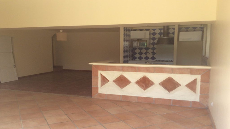 Ma-Cabane - Location Appartement COUFFOULENS, 70 m²