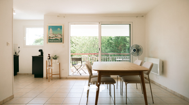 Ma-Cabane - Location Appartement COULOUNIEIX-CHAMIERS, 59 m²