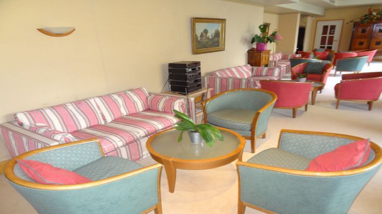 Ma-Cabane - Location Appartement Courbevoie, 48 m²