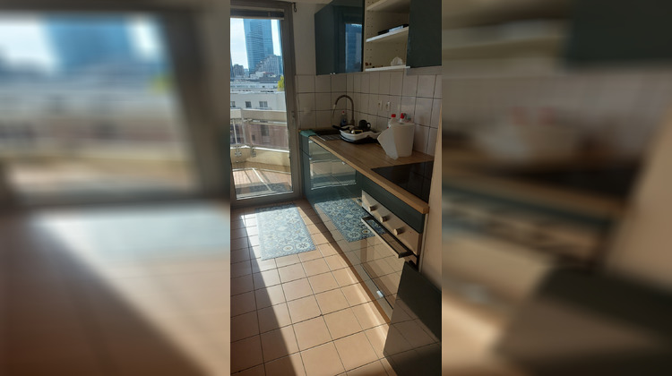 Ma-Cabane - Location Appartement Courbevoie, 48 m²