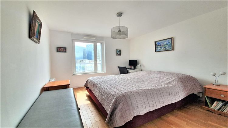 Ma-Cabane - Location Appartement COURBEVOIE, 68 m²
