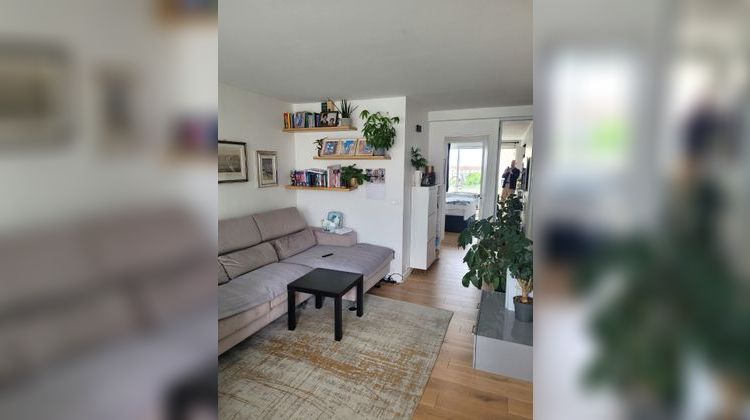 Ma-Cabane - Location Appartement COURBEVOIE, 60 m²