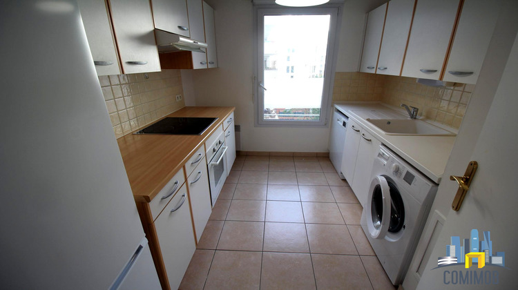 Ma-Cabane - Location Appartement Courbevoie, 88 m²