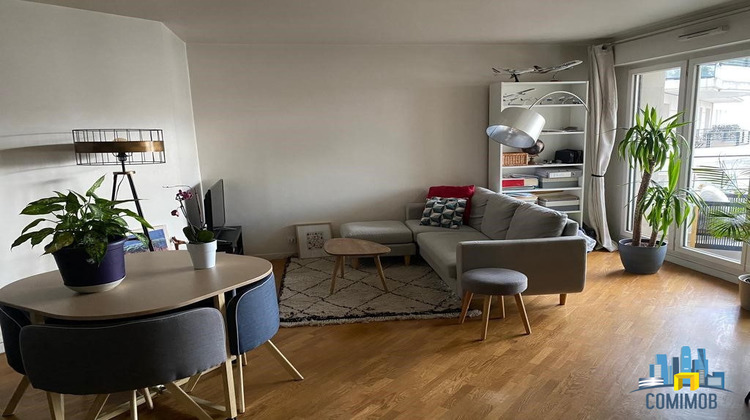 Ma-Cabane - Location Appartement Courbevoie, 46 m²