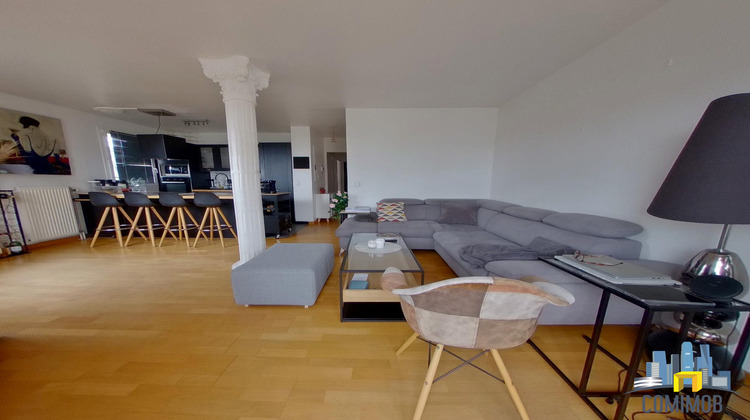 Ma-Cabane - Location Appartement Courbevoie, 58 m²