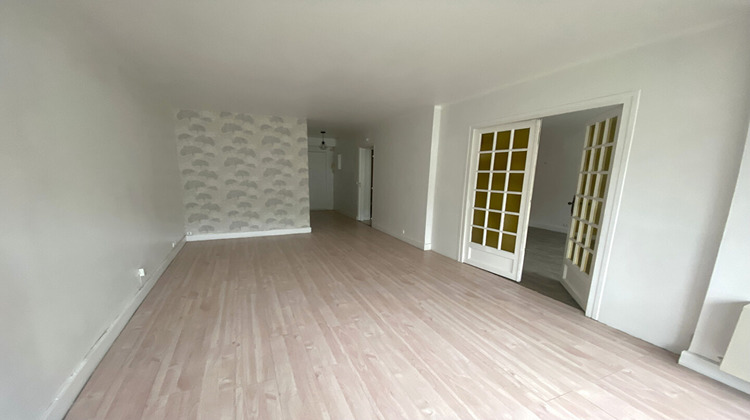 Ma-Cabane - Location Appartement COURBEVOIE, 47 m²