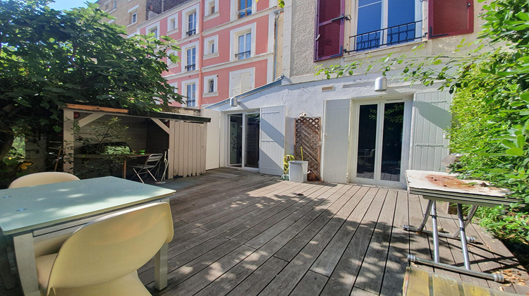 Ma-Cabane - Location Appartement COURBEVOIE, 74 m²