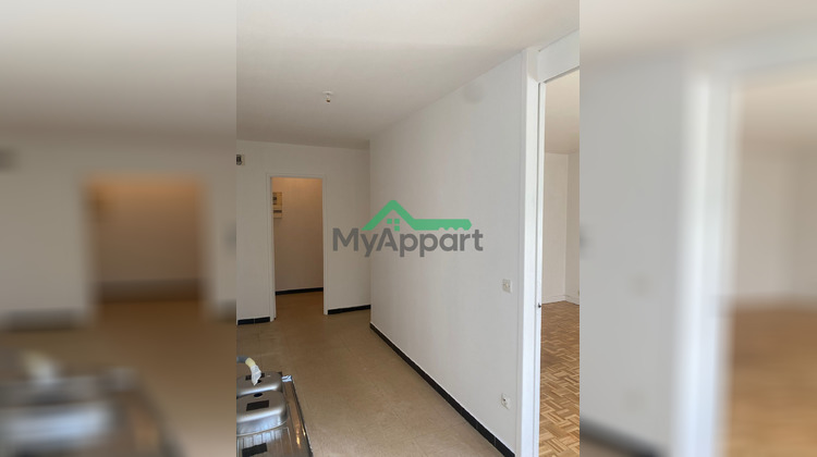 Ma-Cabane - Location Appartement Courbevoie, 64 m²