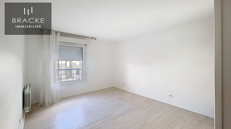 Ma-Cabane - Location Appartement COURBEVOIE, 85 m²