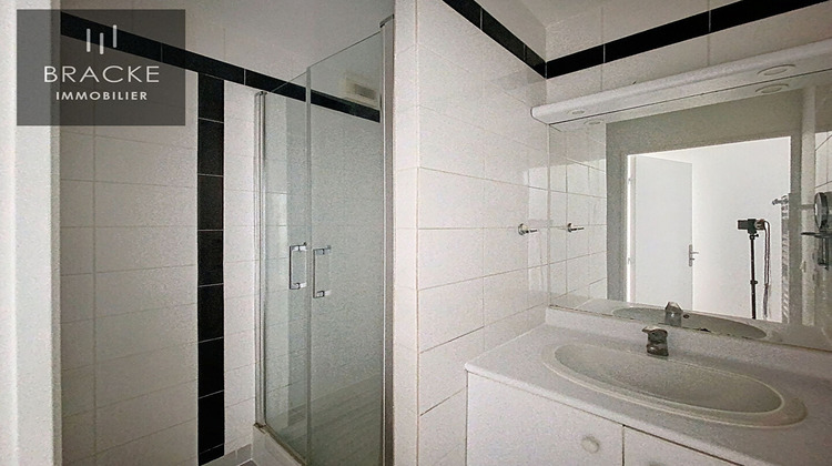 Ma-Cabane - Location Appartement COURBEVOIE, 85 m²