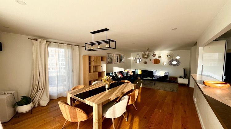 Ma-Cabane - Location Appartement Courbevoie, 71 m²