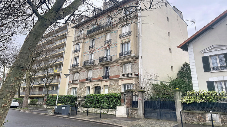 Ma-Cabane - Location Appartement COURBEVOIE, 20 m²