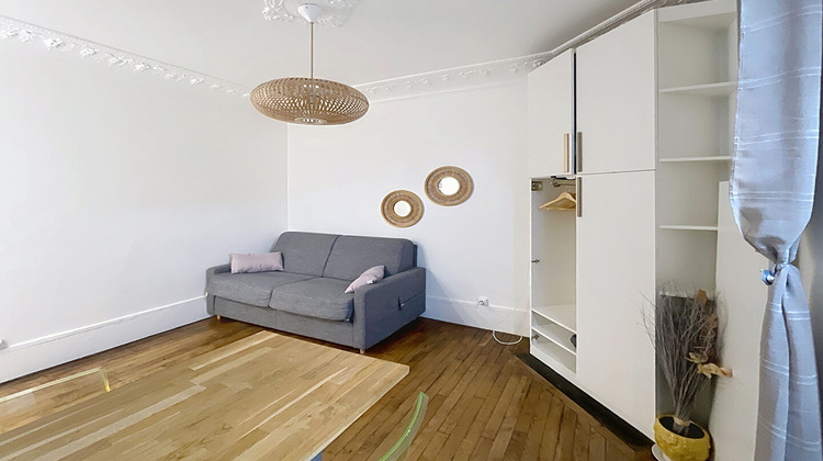 Ma-Cabane - Location Appartement COURBEVOIE, 20 m²