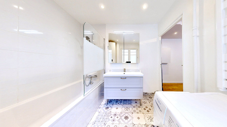 Ma-Cabane - Location Appartement COURBEVOIE, 38 m²