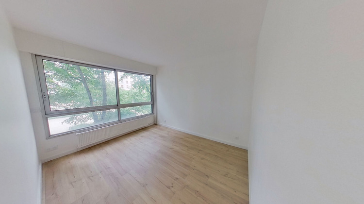Ma-Cabane - Location Appartement COURBEVOIE, 35 m²