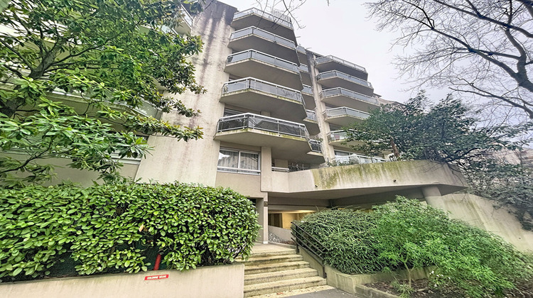 Ma-Cabane - Location Appartement COURBEVOIE, 17 m²