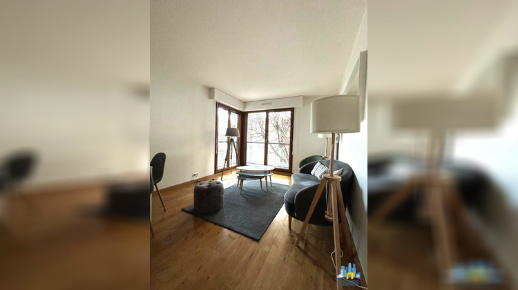Ma-Cabane - Location Appartement Courbevoie, 45 m²