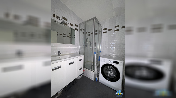 Ma-Cabane - Location Appartement Courbevoie, 45 m²