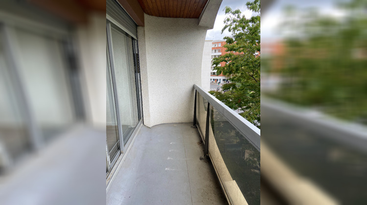 Ma-Cabane - Location Appartement COURBEVOIE, 26 m²