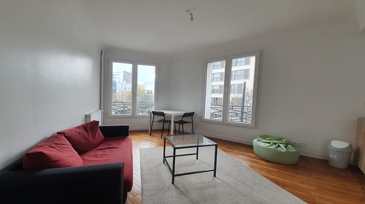 Ma-Cabane - Location Appartement COURBEVOIE, 39 m²