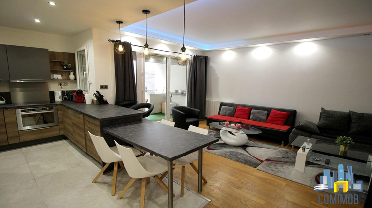 Ma-Cabane - Location Appartement Courbevoie, 61 m²