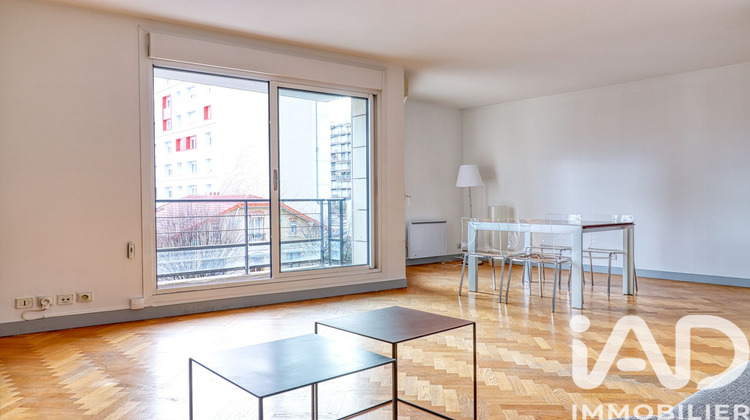 Ma-Cabane - Location Appartement Courbevoie, 80 m²