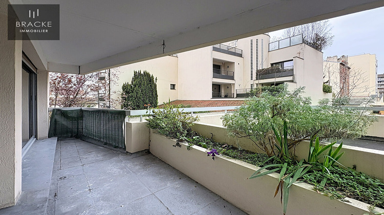 Ma-Cabane - Location Appartement COURBEVOIE, 31 m²