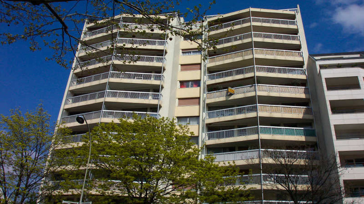 Ma-Cabane - Location Appartement COURBEVOIE, 31 m²