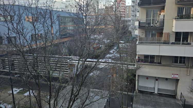 Ma-Cabane - Location Appartement COURBEVOIE, 103 m²