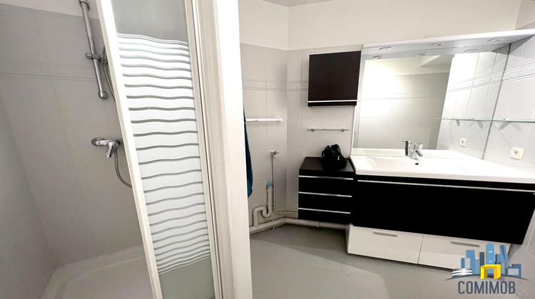 Ma-Cabane - Location Appartement Courbevoie, 24 m²