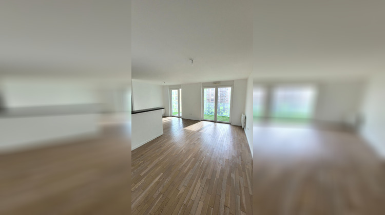 Ma-Cabane - Location Appartement COURBEVOIE, 82 m²