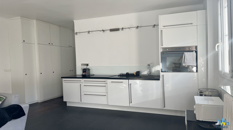 Ma-Cabane - Location Appartement Courbevoie, 42 m²