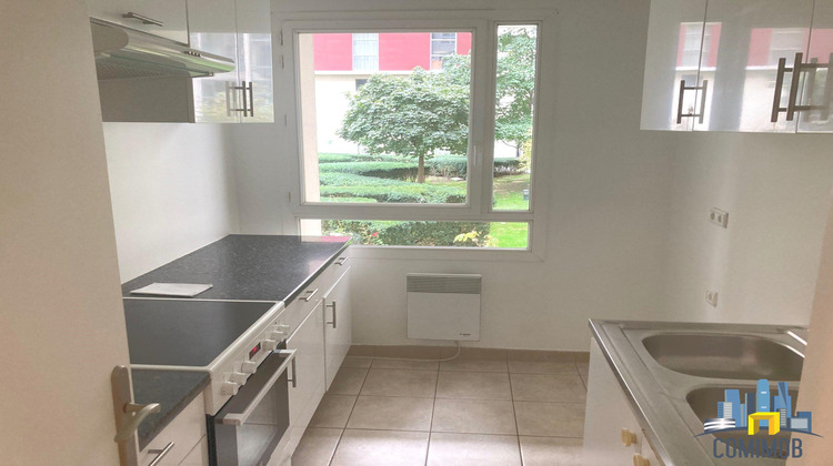 Ma-Cabane - Location Appartement Courbevoie, 49 m²