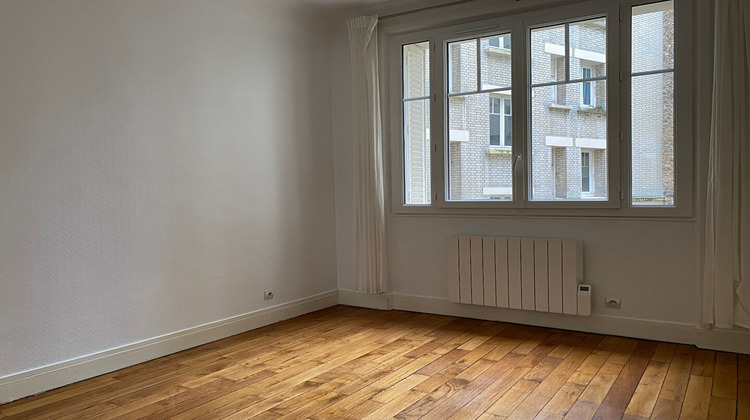 Ma-Cabane - Location Appartement COURBEVOIE, 36 m²