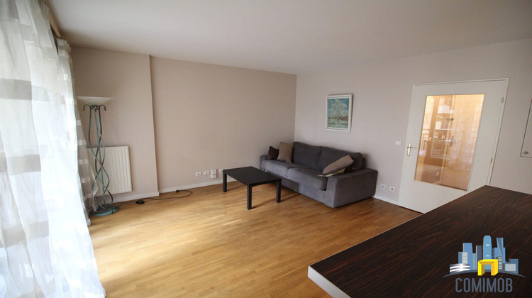 Ma-Cabane - Location Appartement Courbevoie, 26 m²