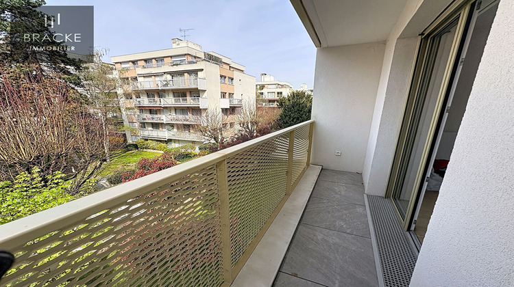 Ma-Cabane - Location Appartement COURBEVOIE, 58 m²
