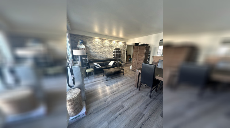 Ma-Cabane - Location Appartement COURBEVOIE, 53 m²