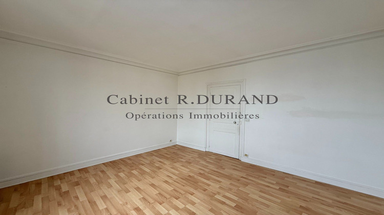 Ma-Cabane - Location Appartement COURBEVOIE, 30 m²