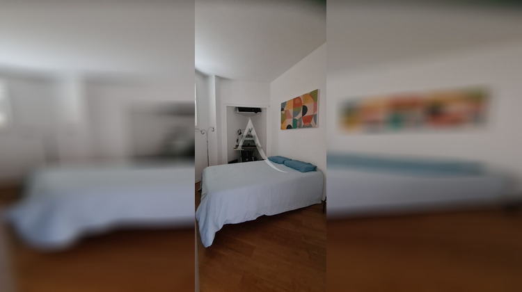 Ma-Cabane - Location Appartement COURBEVOIE, 50 m²