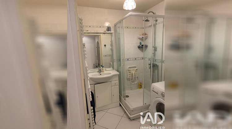 Ma-Cabane - Location Appartement Courbevoie, 55 m²