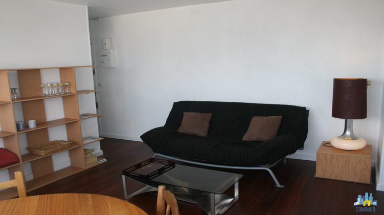 Ma-Cabane - Location Appartement Courbevoie, 40 m²