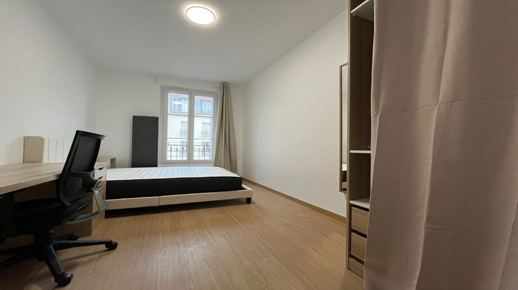 Ma-Cabane - Location Appartement Courbevoie, 45 m²