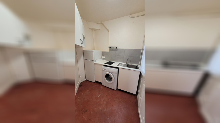 Ma-Cabane - Location Appartement COURBEVOIE, 43 m²