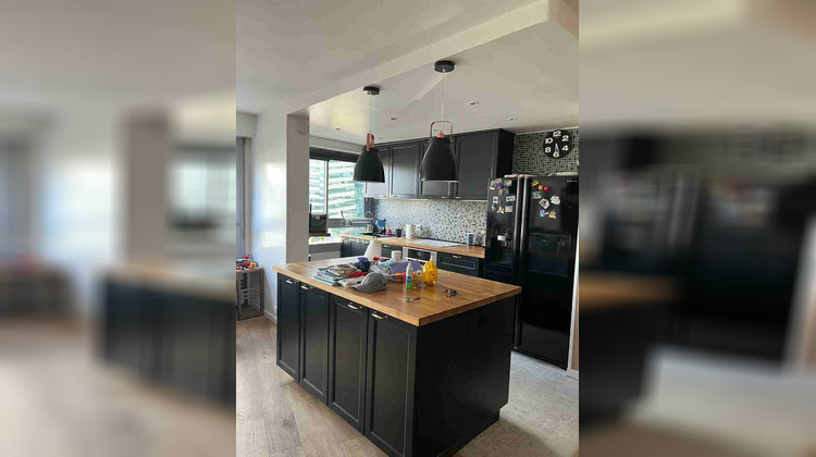 Ma-Cabane - Location Appartement COURBEVOIE, 108 m²