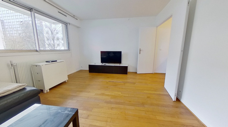 Ma-Cabane - Location Appartement COURBEVOIE, 55 m²