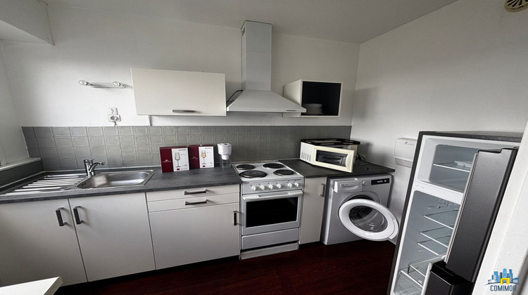 Ma-Cabane - Location Appartement Courbevoie, 40 m²