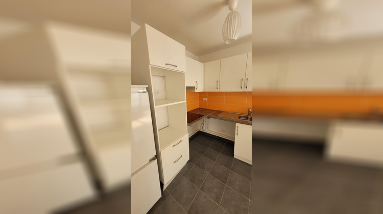 Ma-Cabane - Location Appartement COURBEVOIE, 41 m²